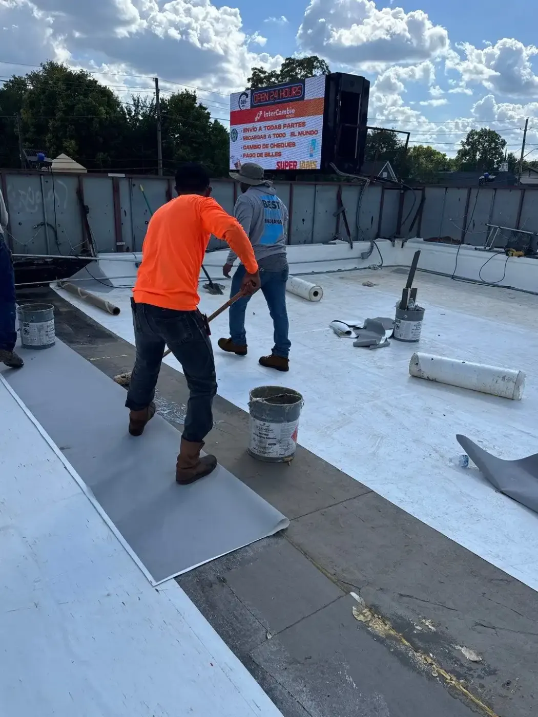 Commercial roof inspection documented in Amo